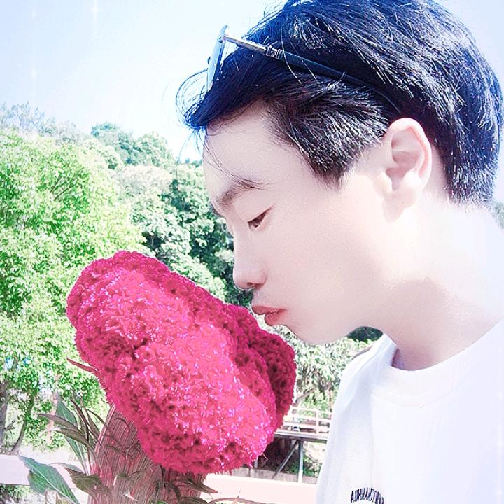代❤️希希