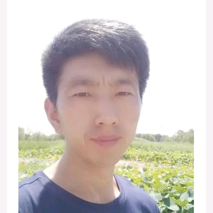 军哥会发光