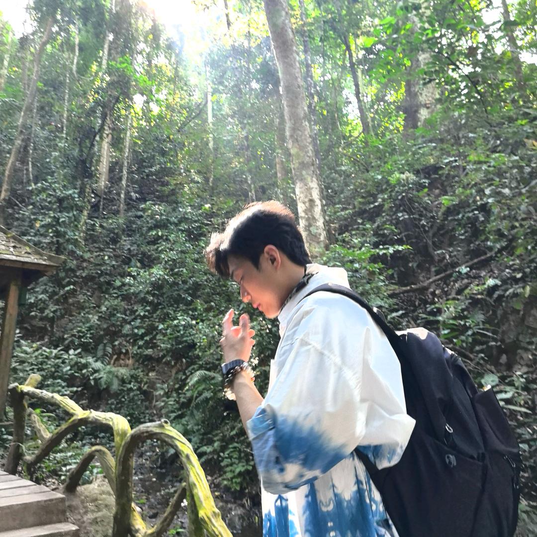 啊润