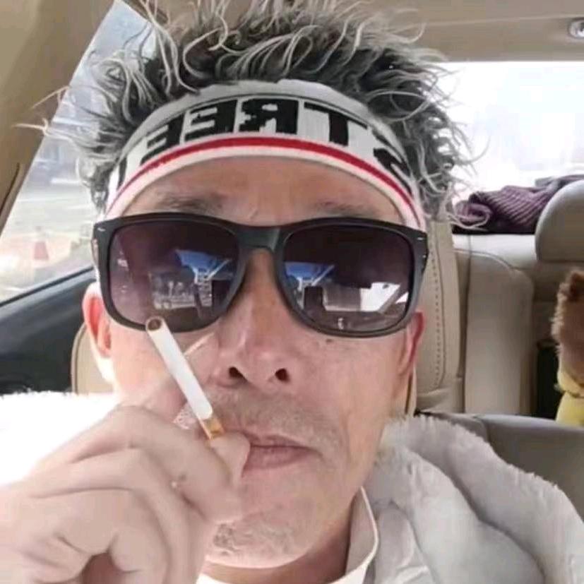 台州，梅总。《请8连赞》