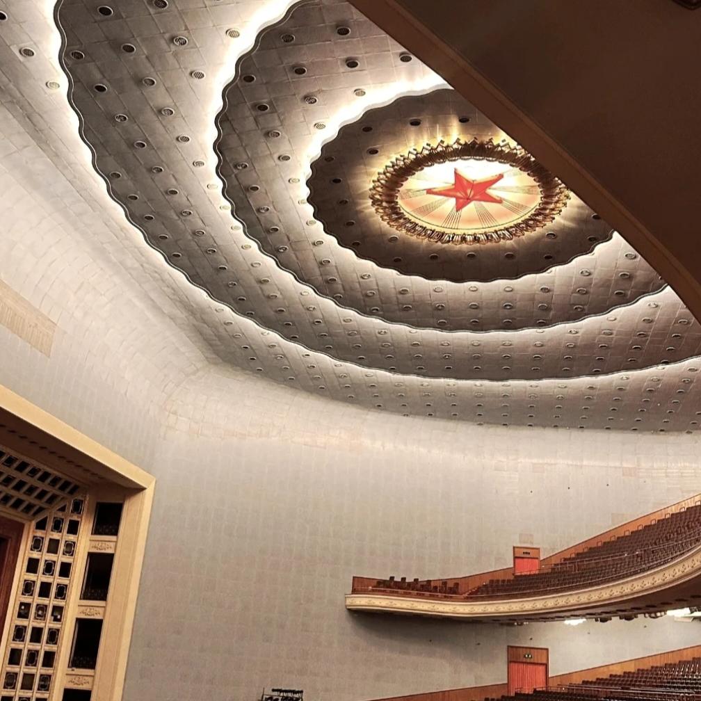 “红色星火·”爱国教育宣讲团