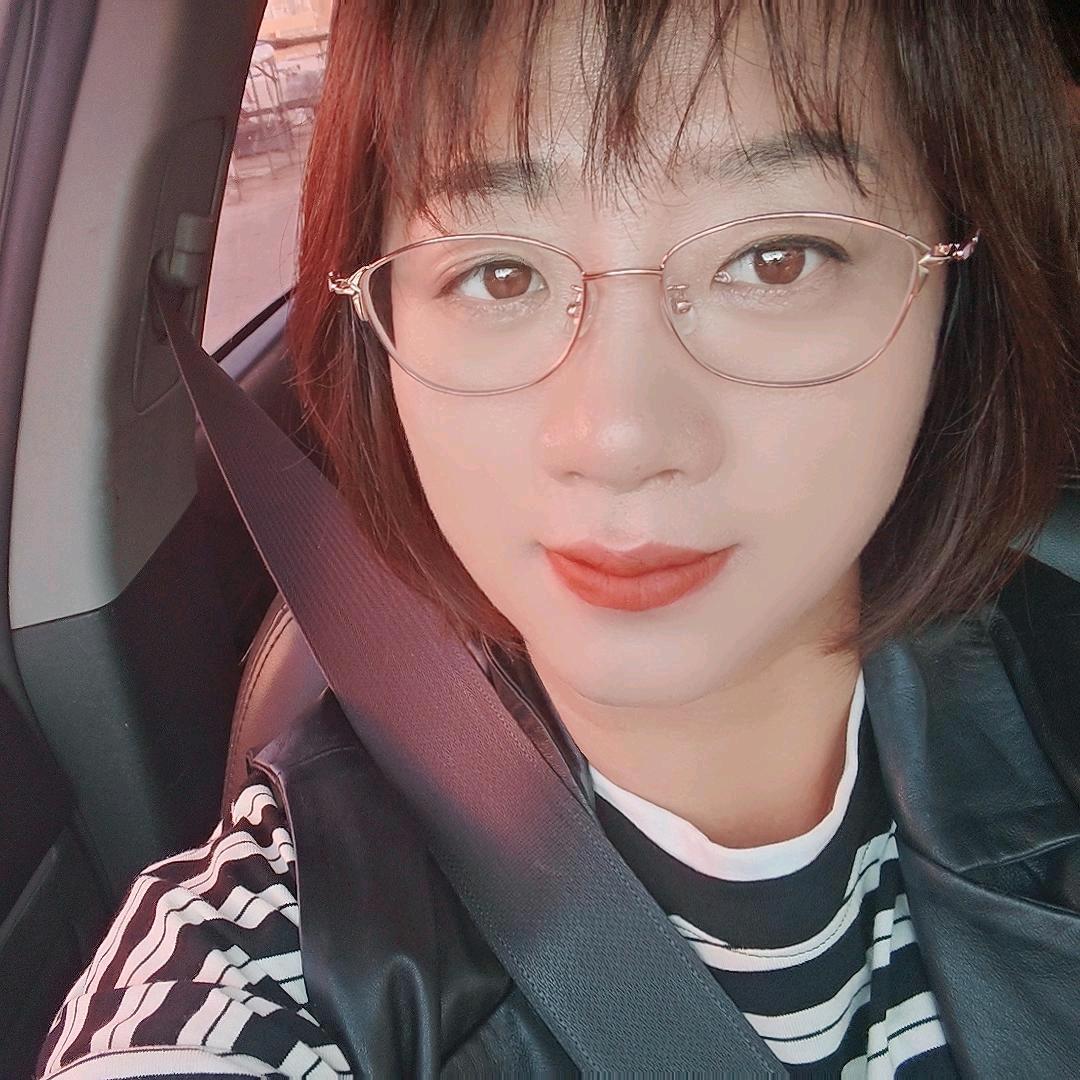 镇赉南湖早市茶庄丽梅