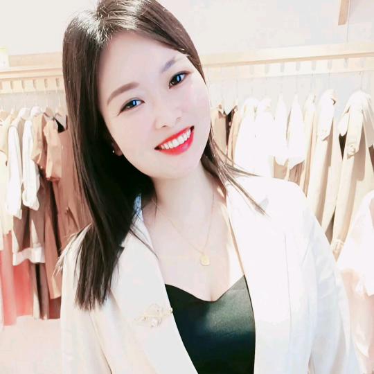 @优优