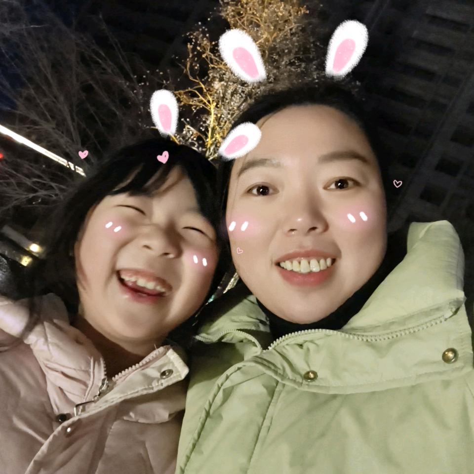 陈某某呀