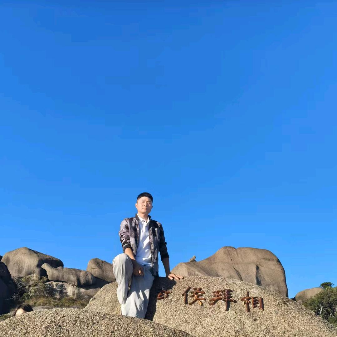 贵州男孩小钟☀️