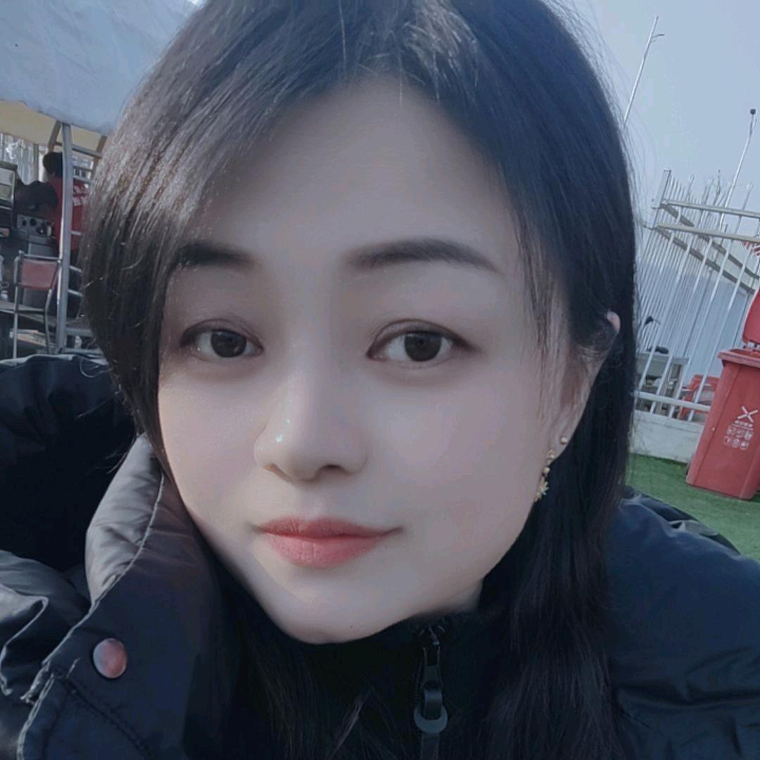 你看你看月亮的脸🌜🌛