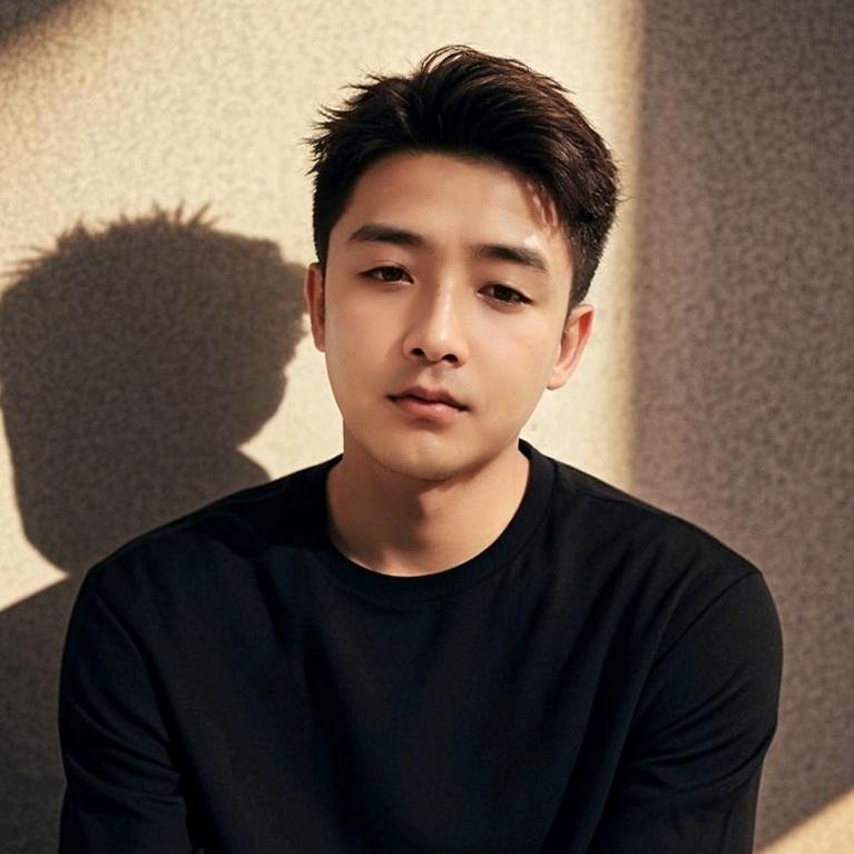 星河泛滥  ❤❤  杨杨