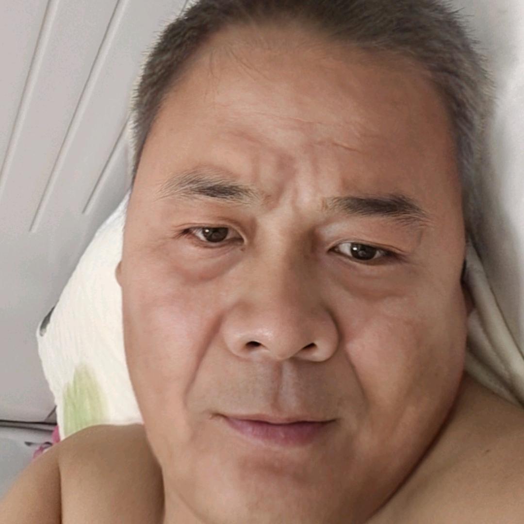 186050399
