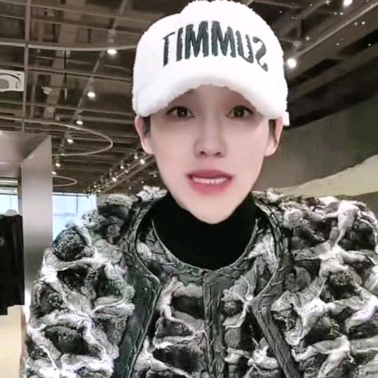 马尼菲科—高质量女装