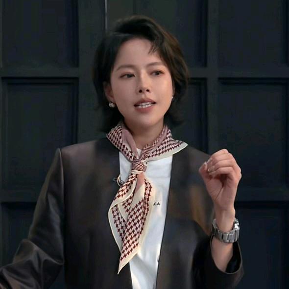魏老板私服穿搭