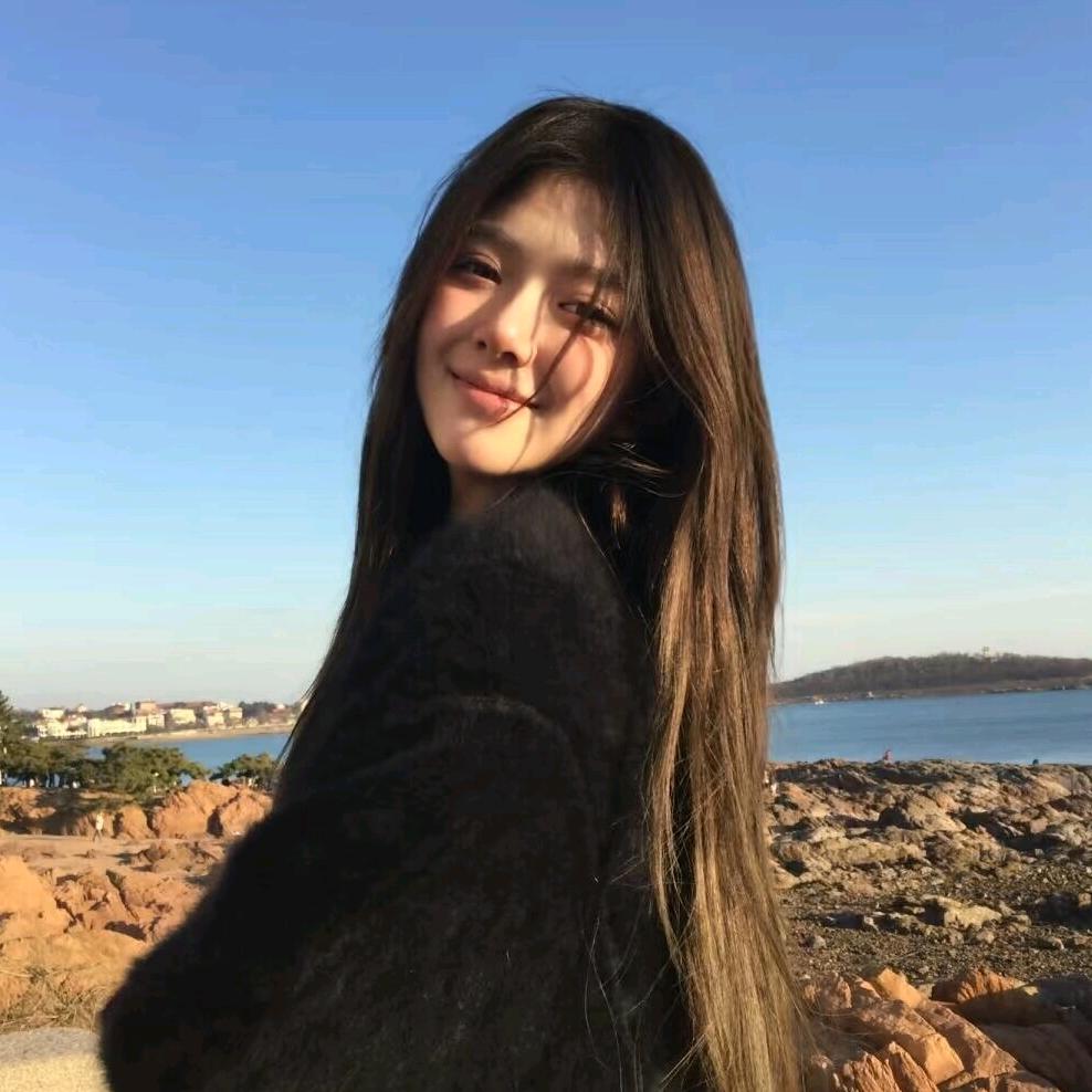 Y.🥨