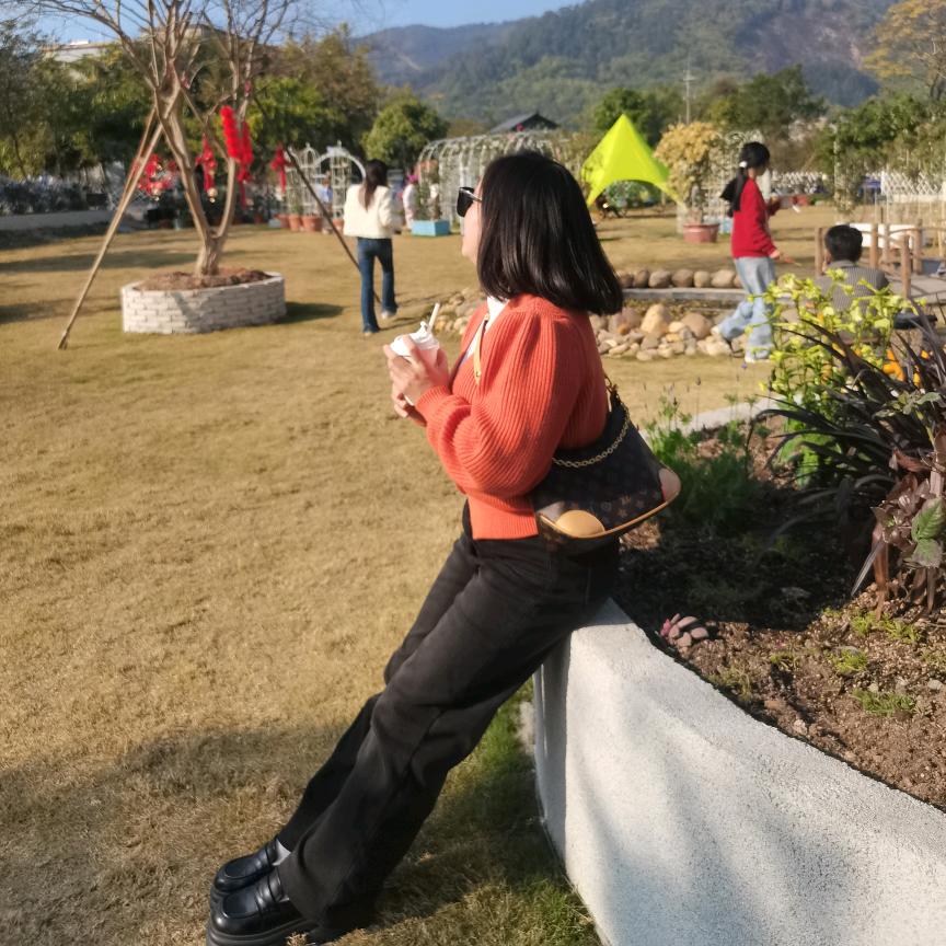 横竖都要快乐୧⍤⃝♡