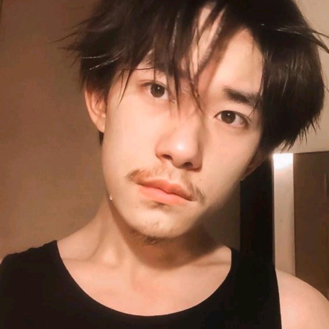 佘仡