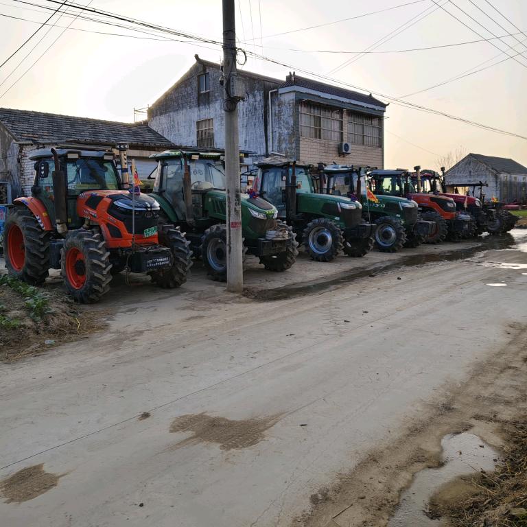 农机小伙子~姜小美