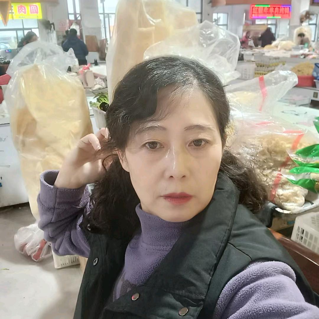 李培红
