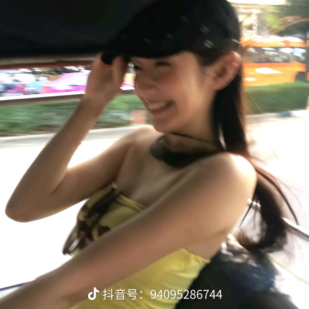 LUV爱情🎊🎊✨✨