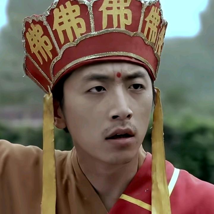 金山寺主持法海是也√