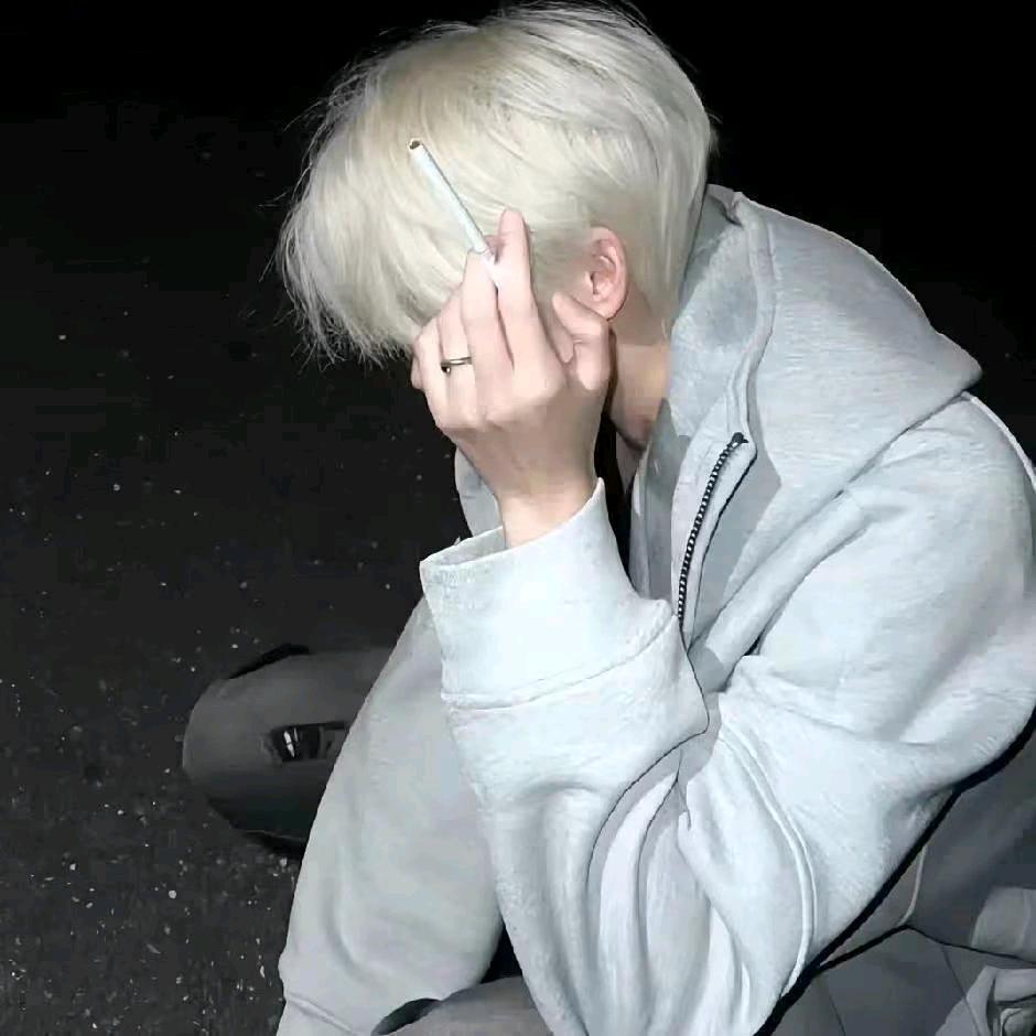 冬年.𝓢𝔃我是一个吃货