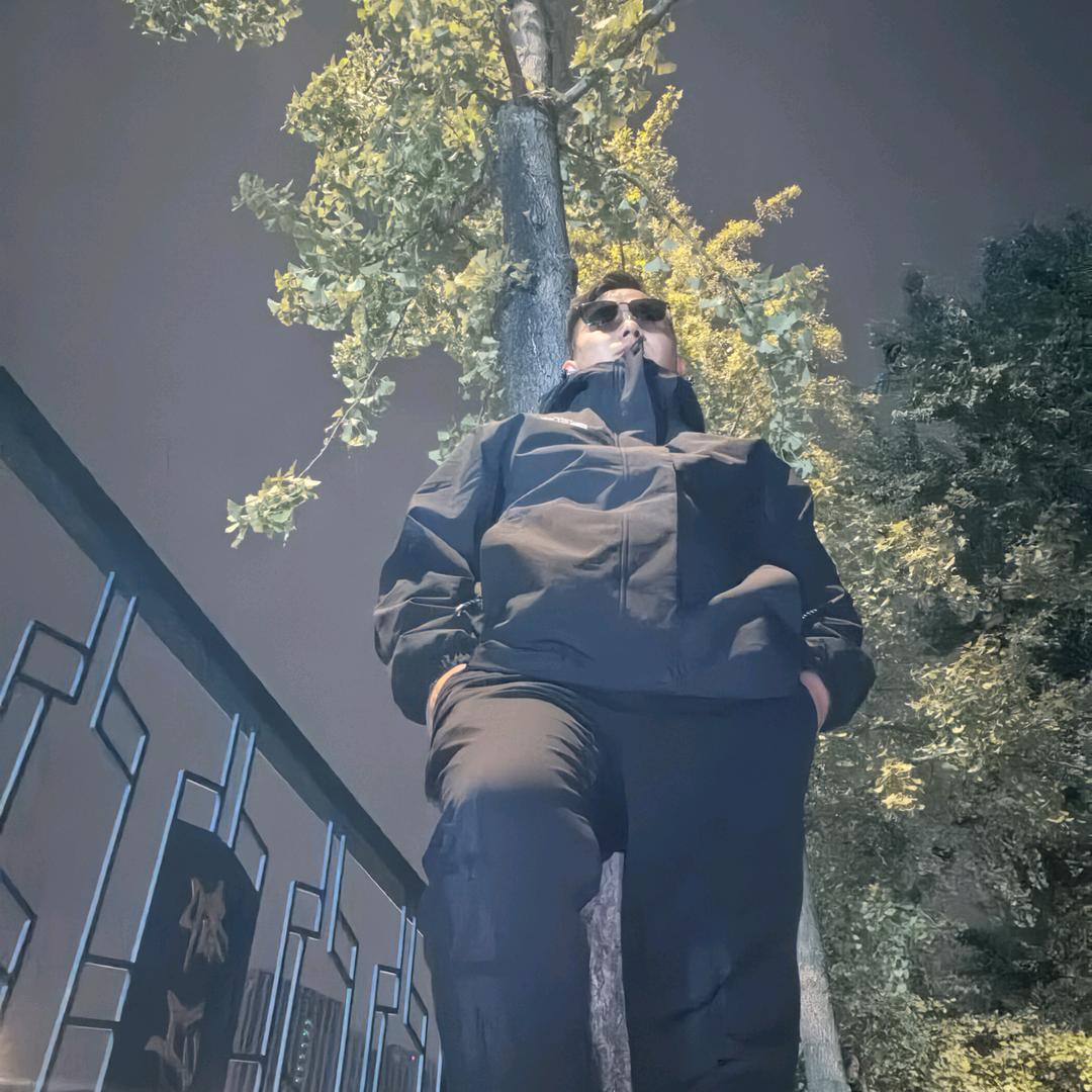川子*