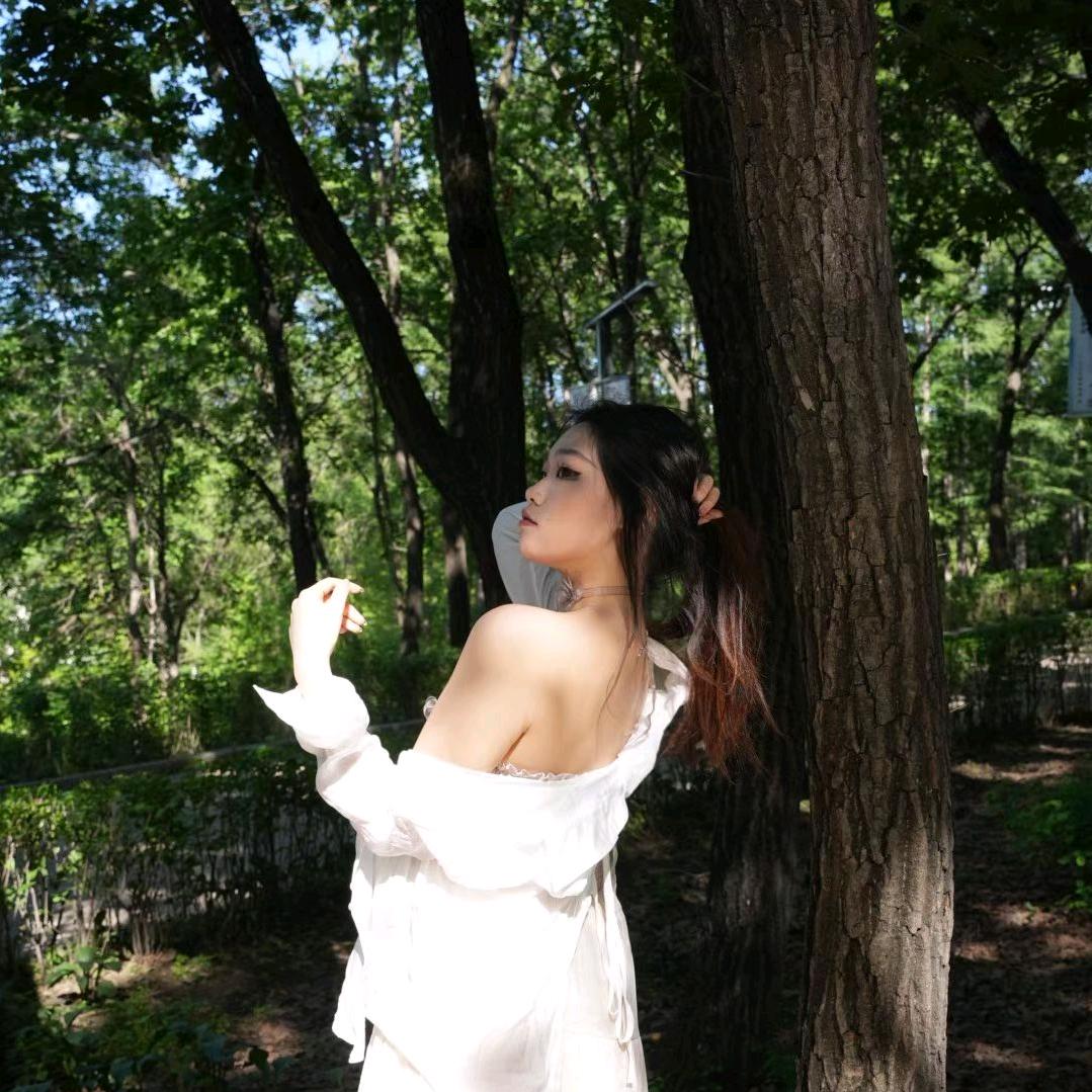 多---