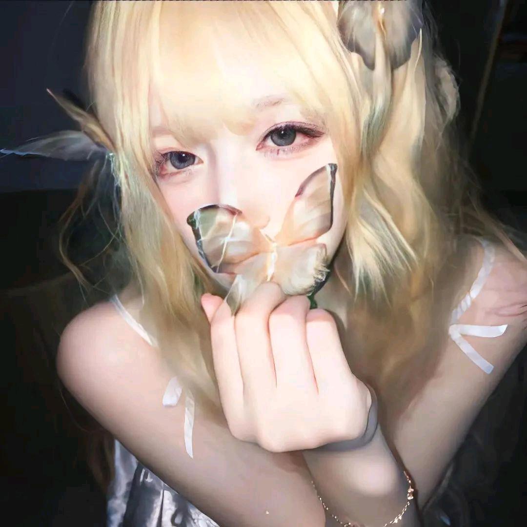 左柒Q^