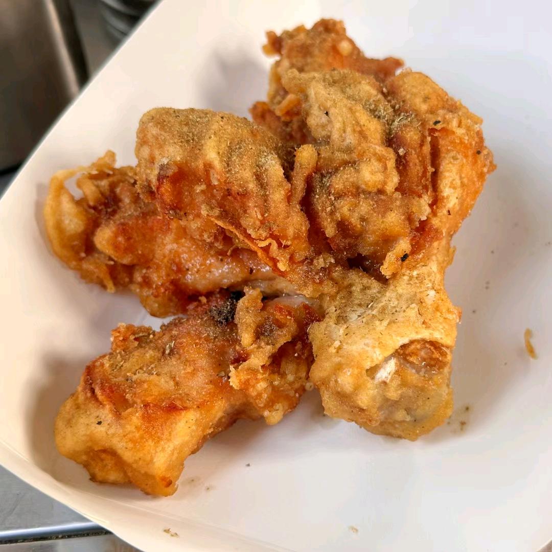 炸鸡柳的小吴