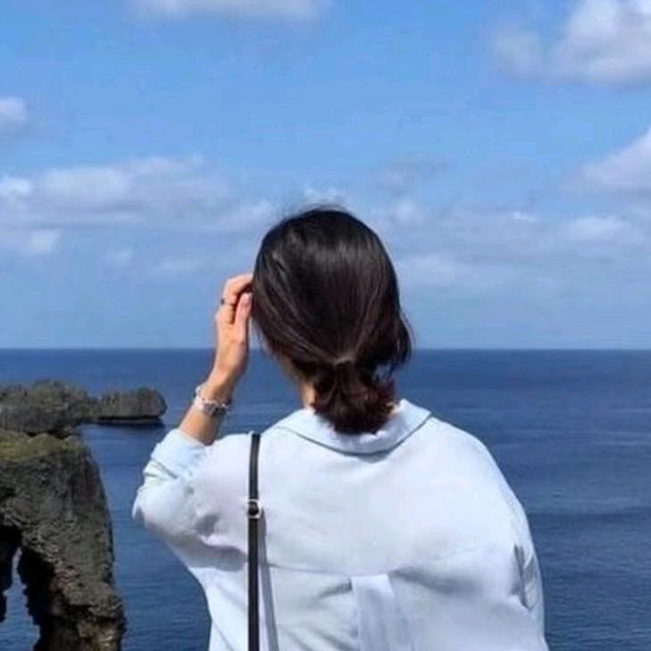 ♥(｡￫小幸运v￩｡)♥