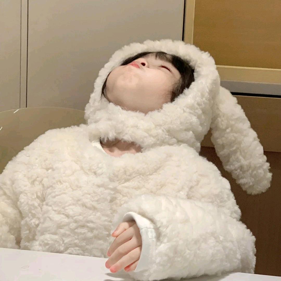 吃鱼卡刺的猫.