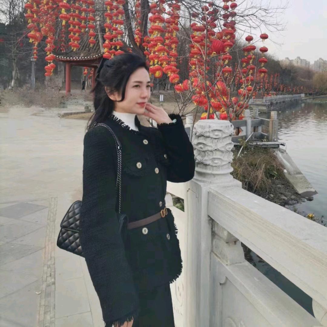 露露姐