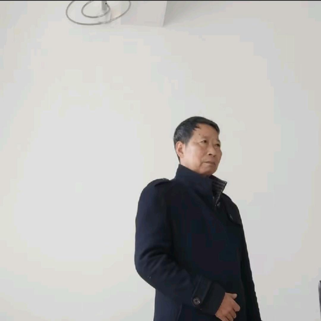张保华
