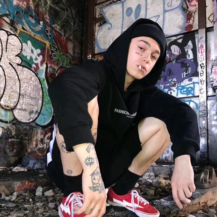 王前走