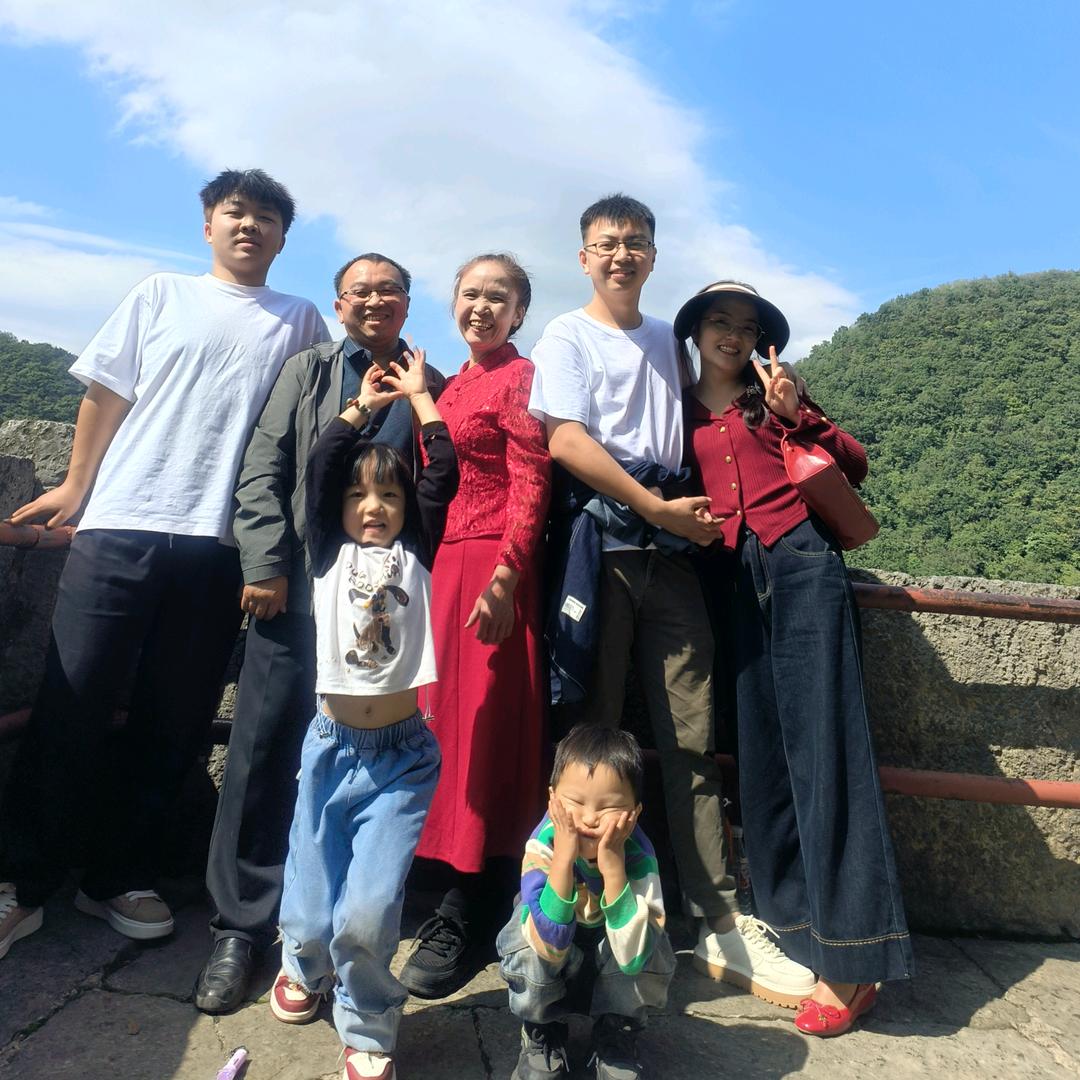 肖龙权
