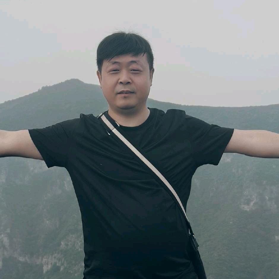 国台龍言全国运营冯志斌
