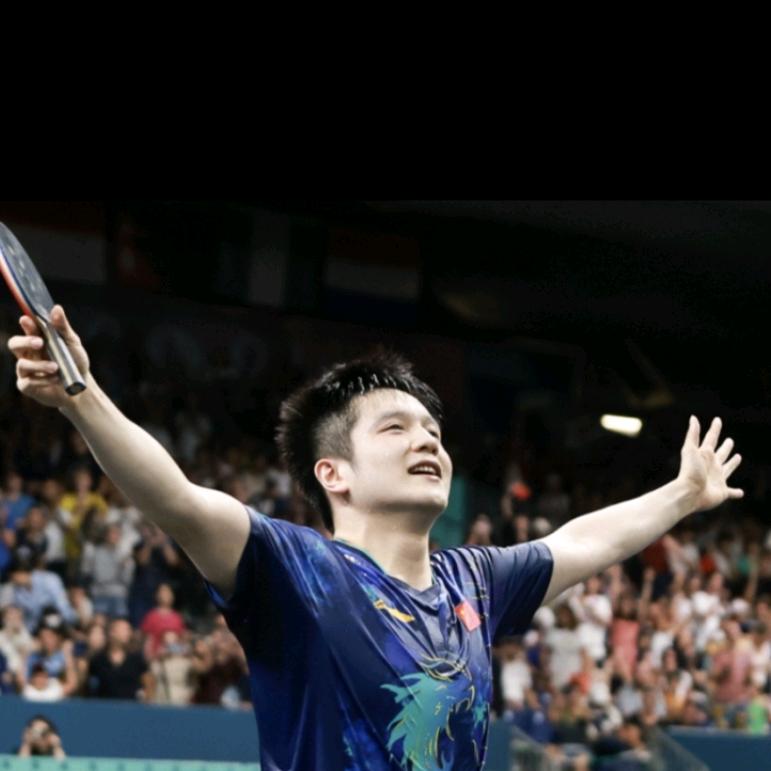 张学明爱打乒乓球