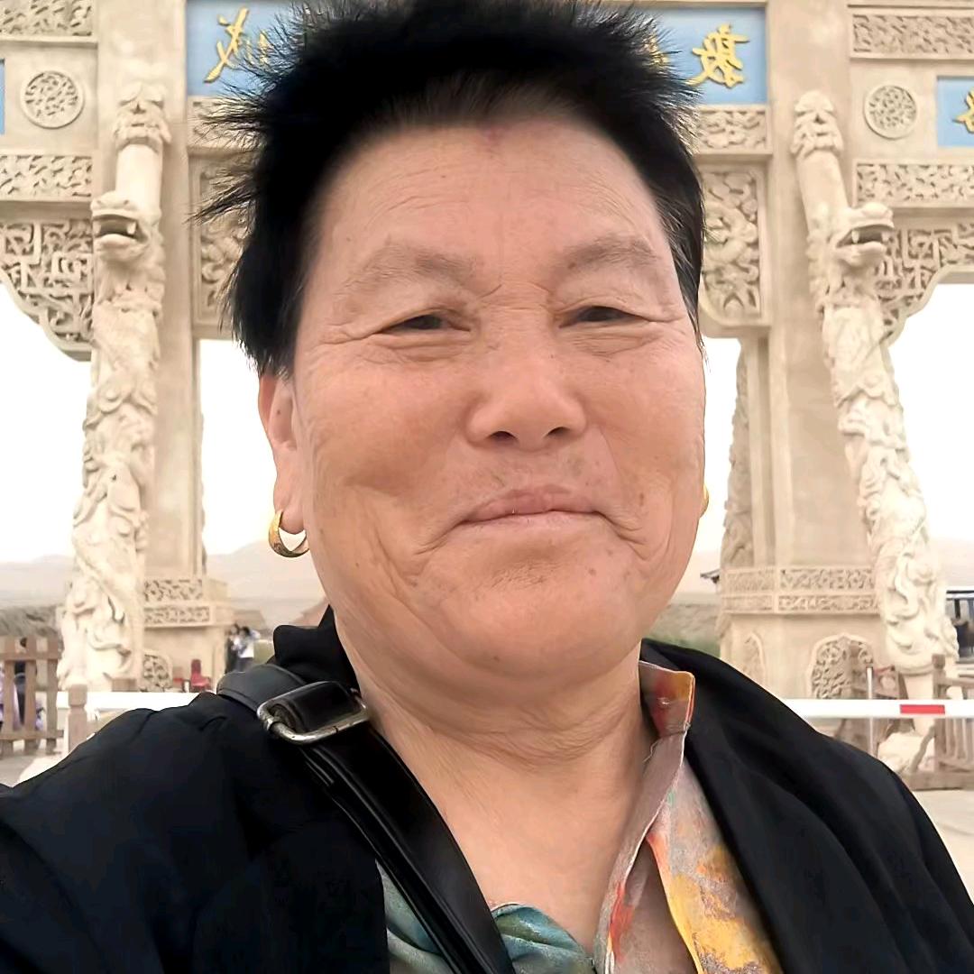李大姐