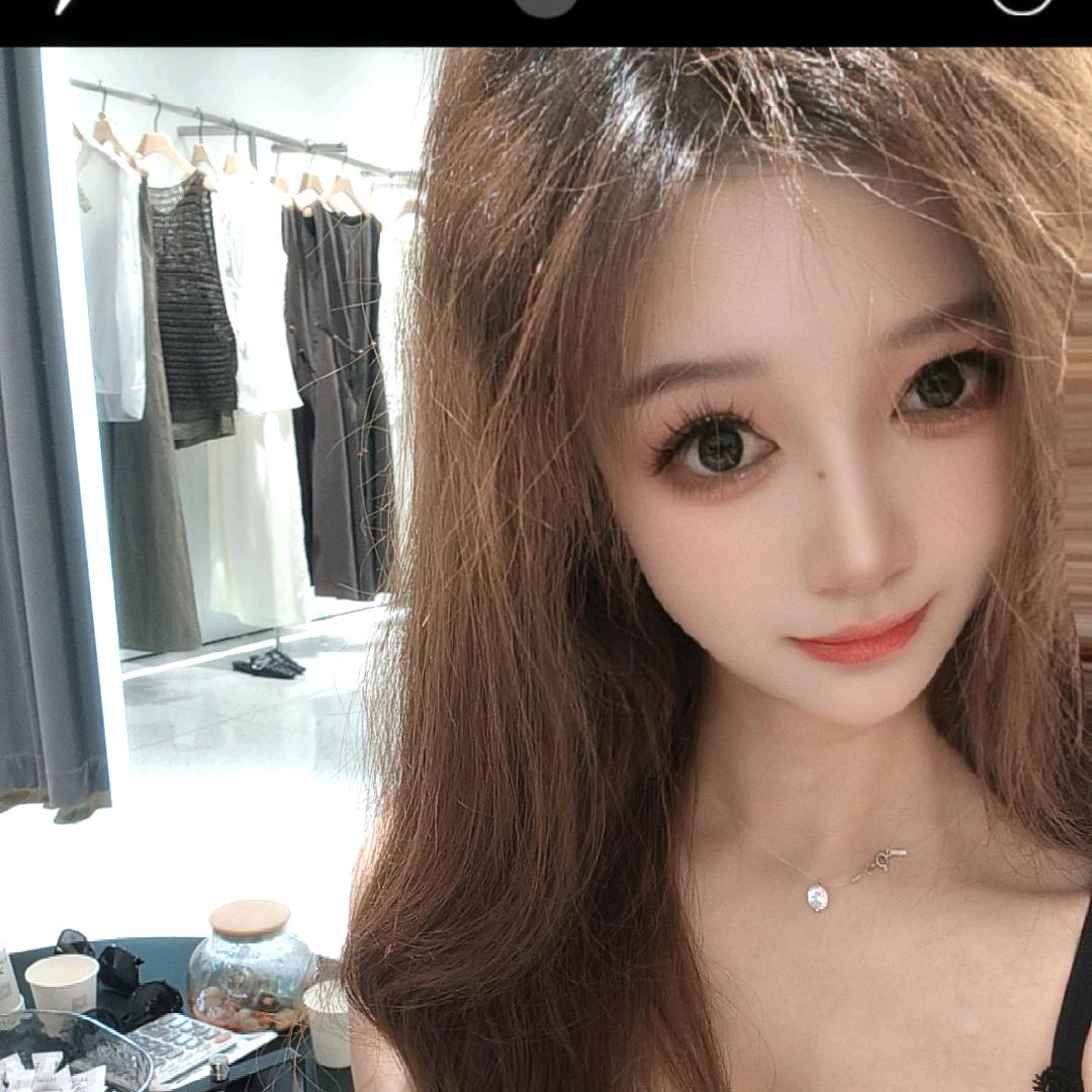 Mrs. Xiao肖夫人
