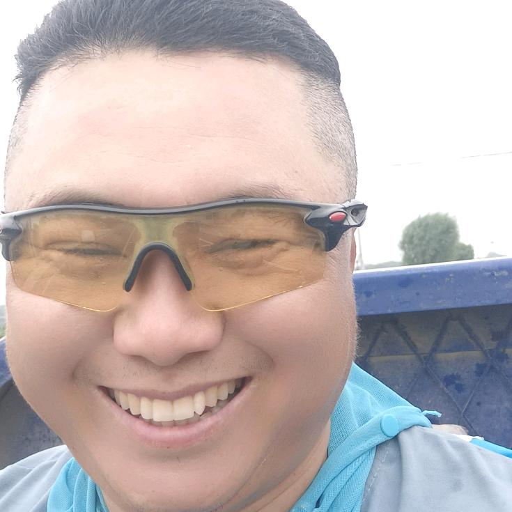 东岗小赵装卸队