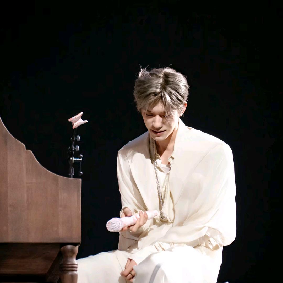 易燃易爆炸的蜜桃🍑