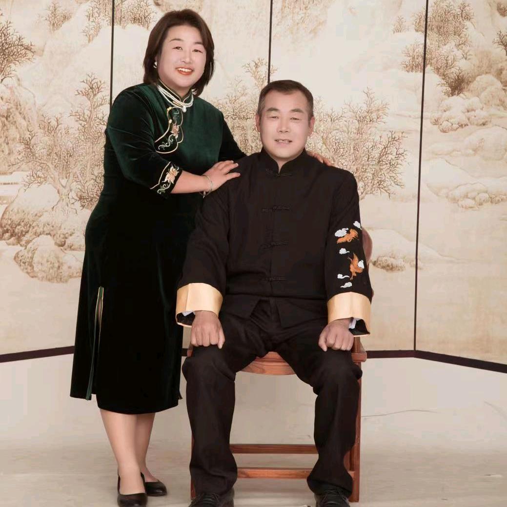 董美女大姐