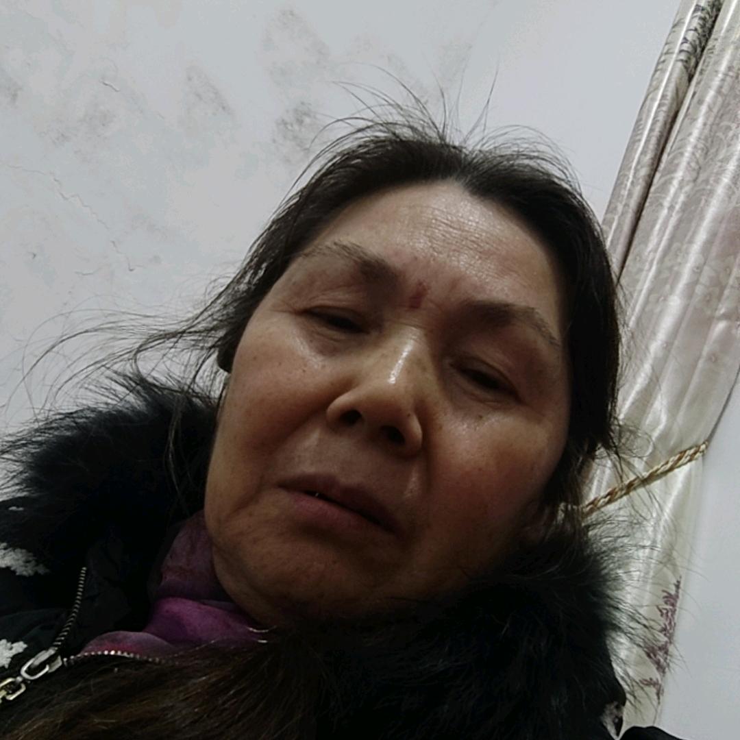 家芬头像
