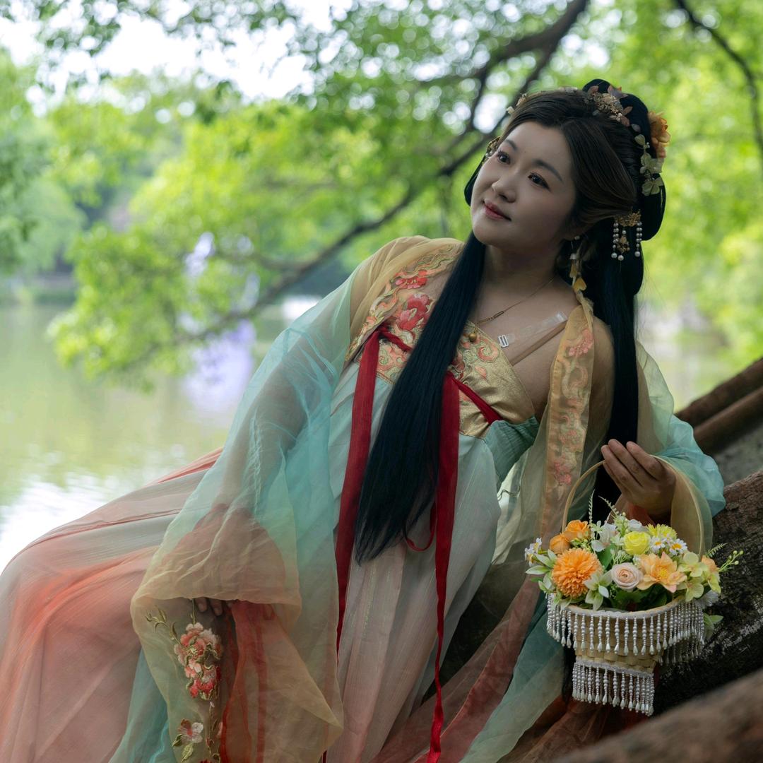 🦋ꦿ໊  ᭄莲花᭄ꦿᩚ٭