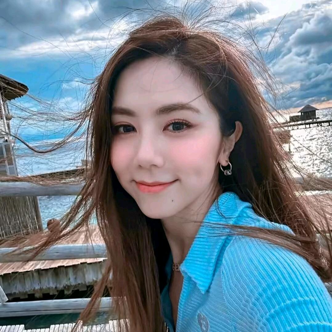 GEM₍˄·͈༝·͈˄*₎◞ ̑̑