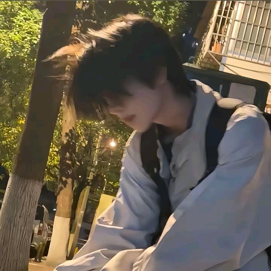 许愿成.