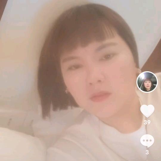 幸福一家人。。