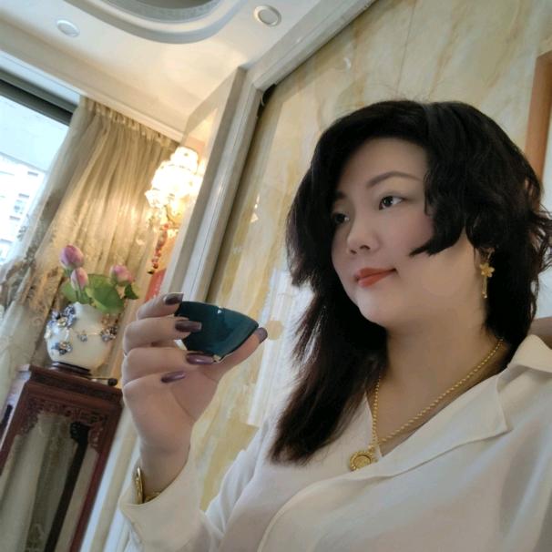 好运莲莲🍇🌹🌹