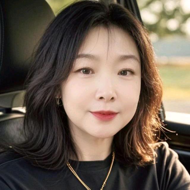 芳（妙莲花）
