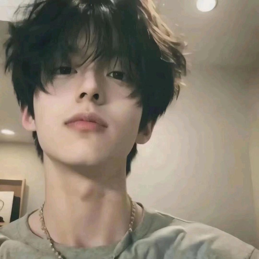 来时不愿卿淋雨