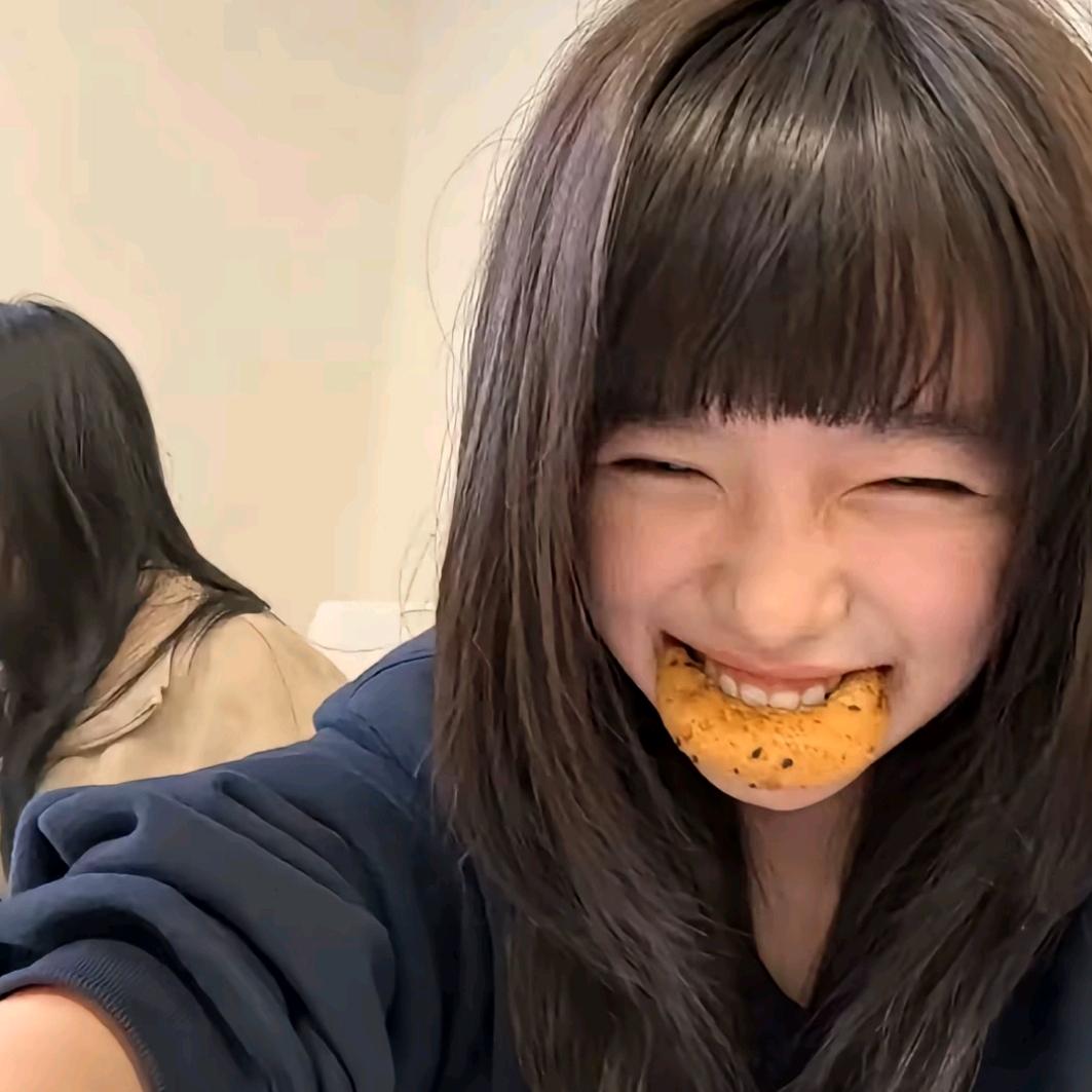 𝓦𝔁𝓱𝓽𝔂𝓫