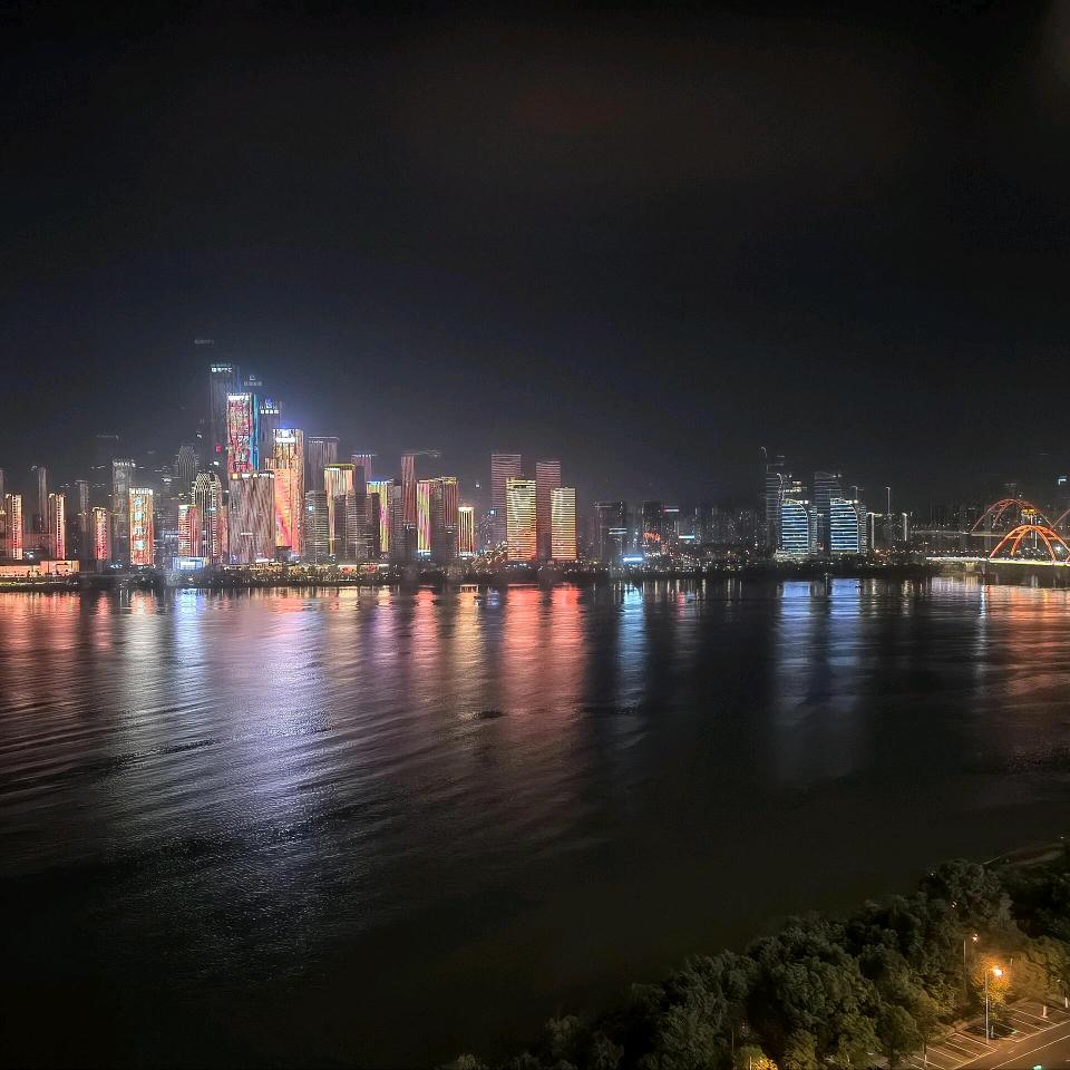 小伍兹