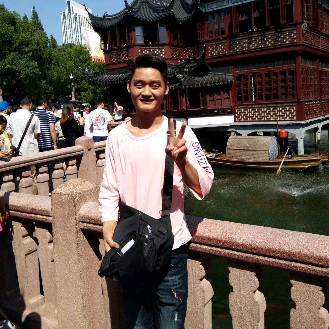 很幸运遇见你。